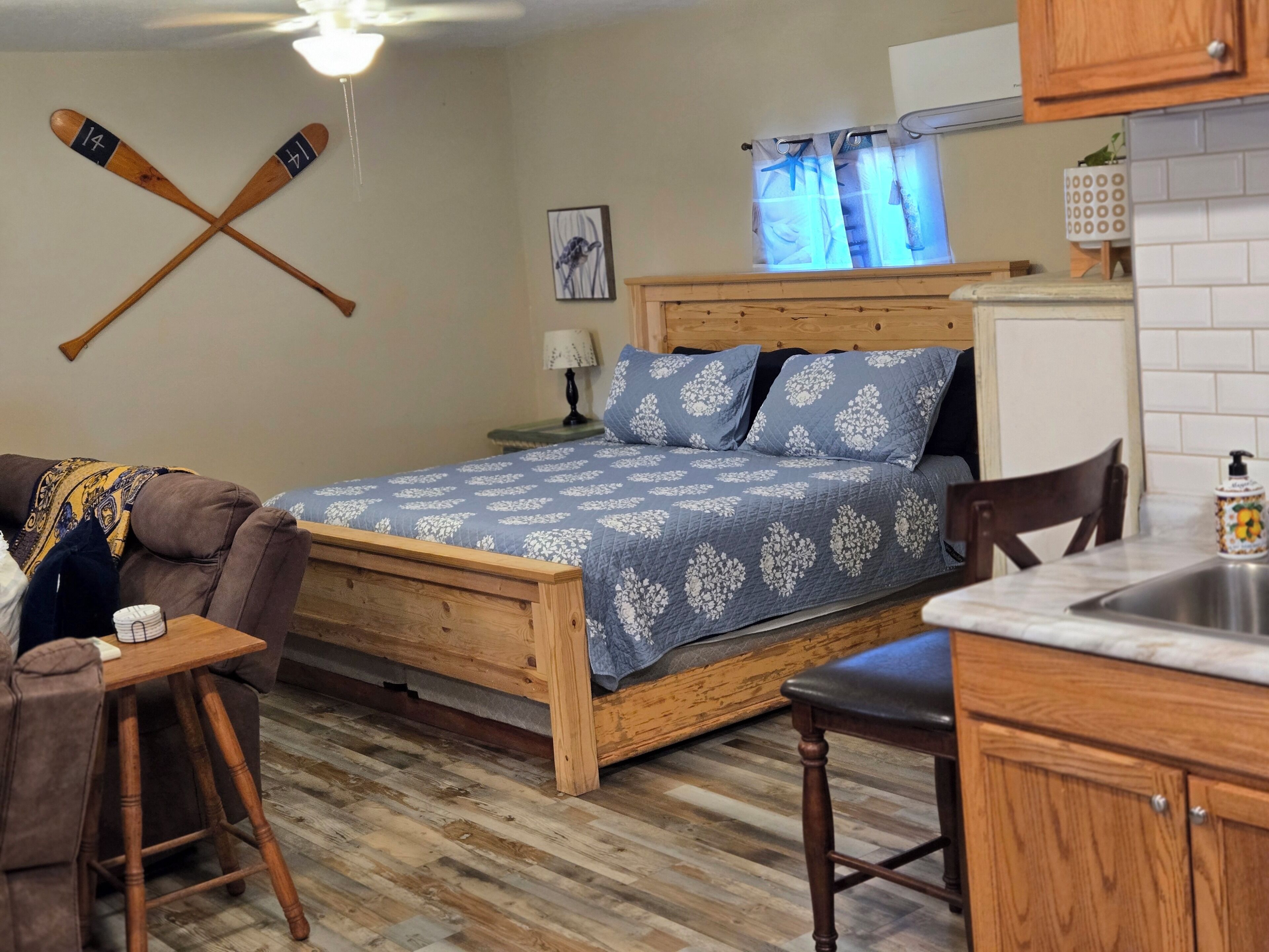 2 quartos, Wi-Fi de cortesia, roupa de cama