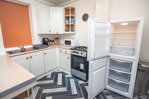 Captivating 3-Bed House in Doncaster is a recently renovated house.