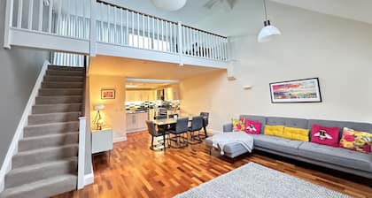 Stunning, Chic 3-4 Bed House! 4 Storeys