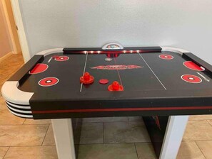 Spielezimmer