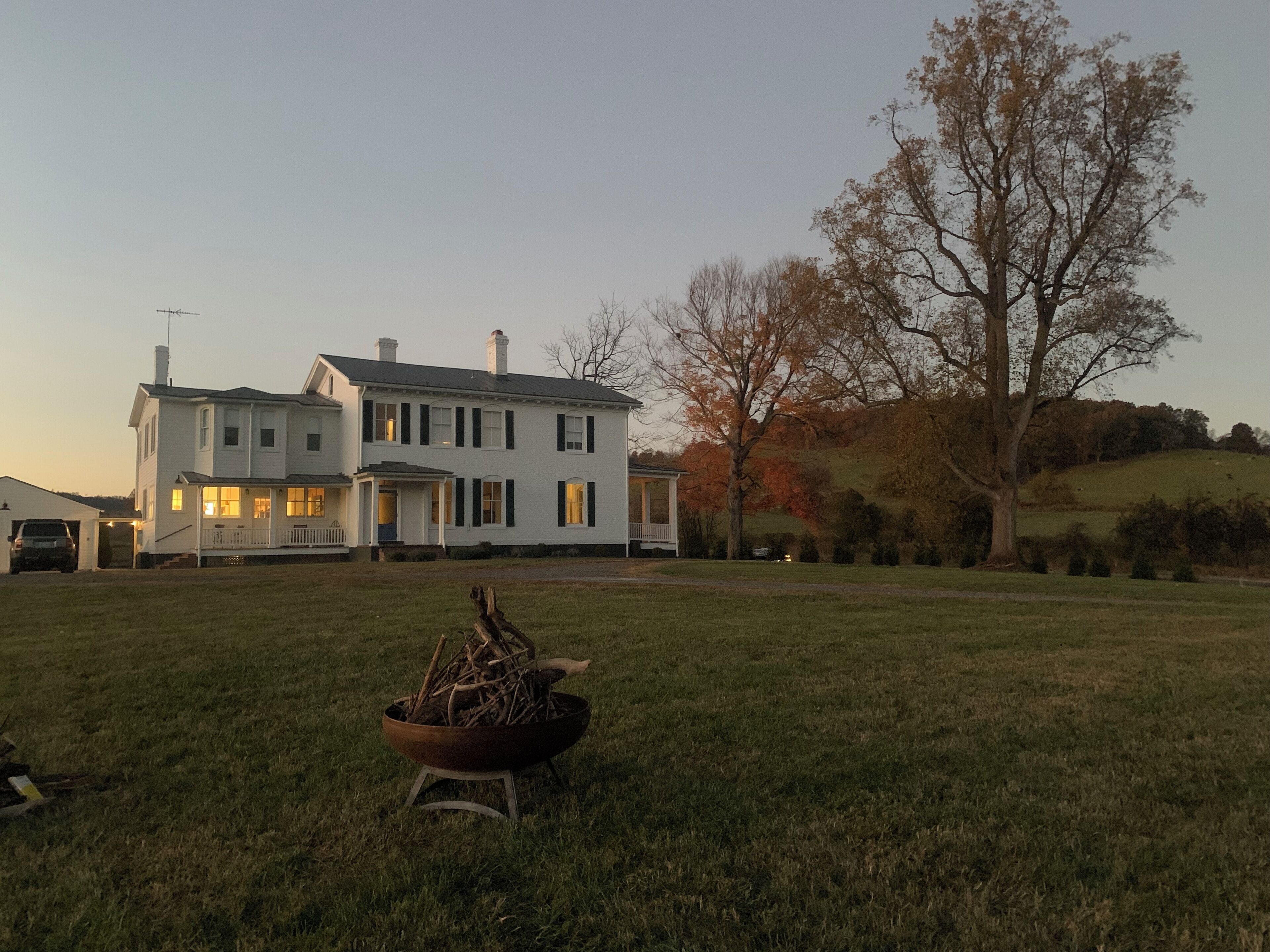 Profile view and fire pit