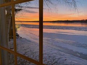 Interior - Veedon Fleece on the Lake (Manchester)