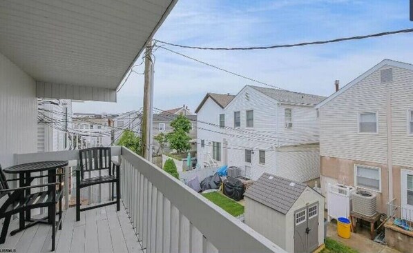 Property grounds - Nice House in Cute Beach Town
(Margate City)