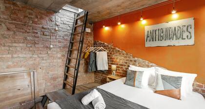 Brick House - Nazaré Experience