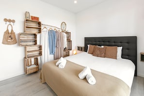 1 soverom, strykejern/-brett, reiseseng for barn og wi-fi