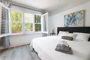 3 dormitorios, tabla de planchar con plancha, cuna de viaje y wifi