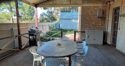 Great home right in the heart of Gawler with close proximity to the Barossa