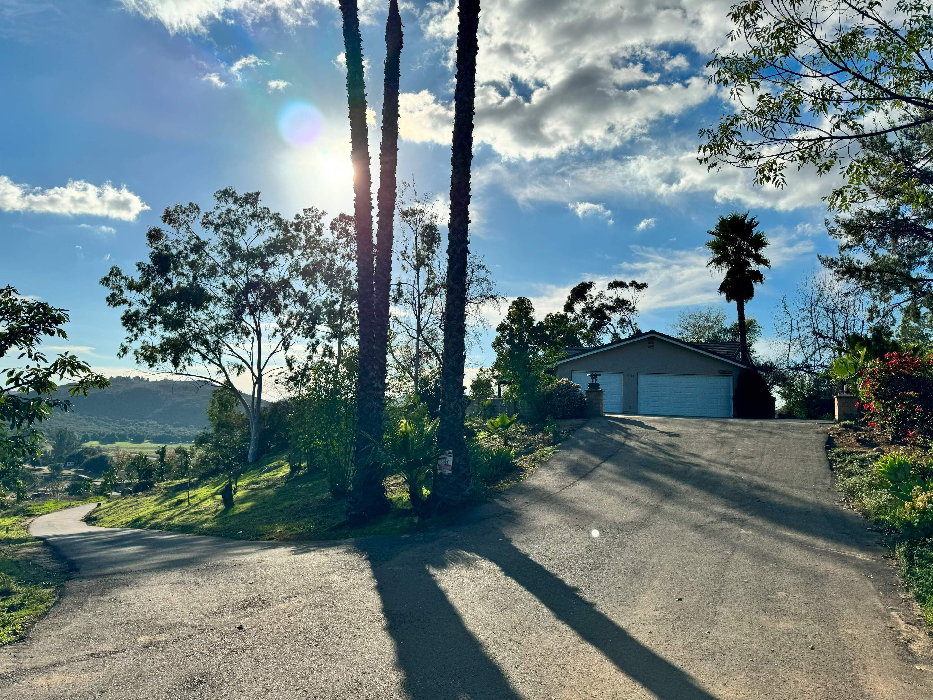 •40 Acre Ranch•5BR•Mountain Top•2 Min to Lake•