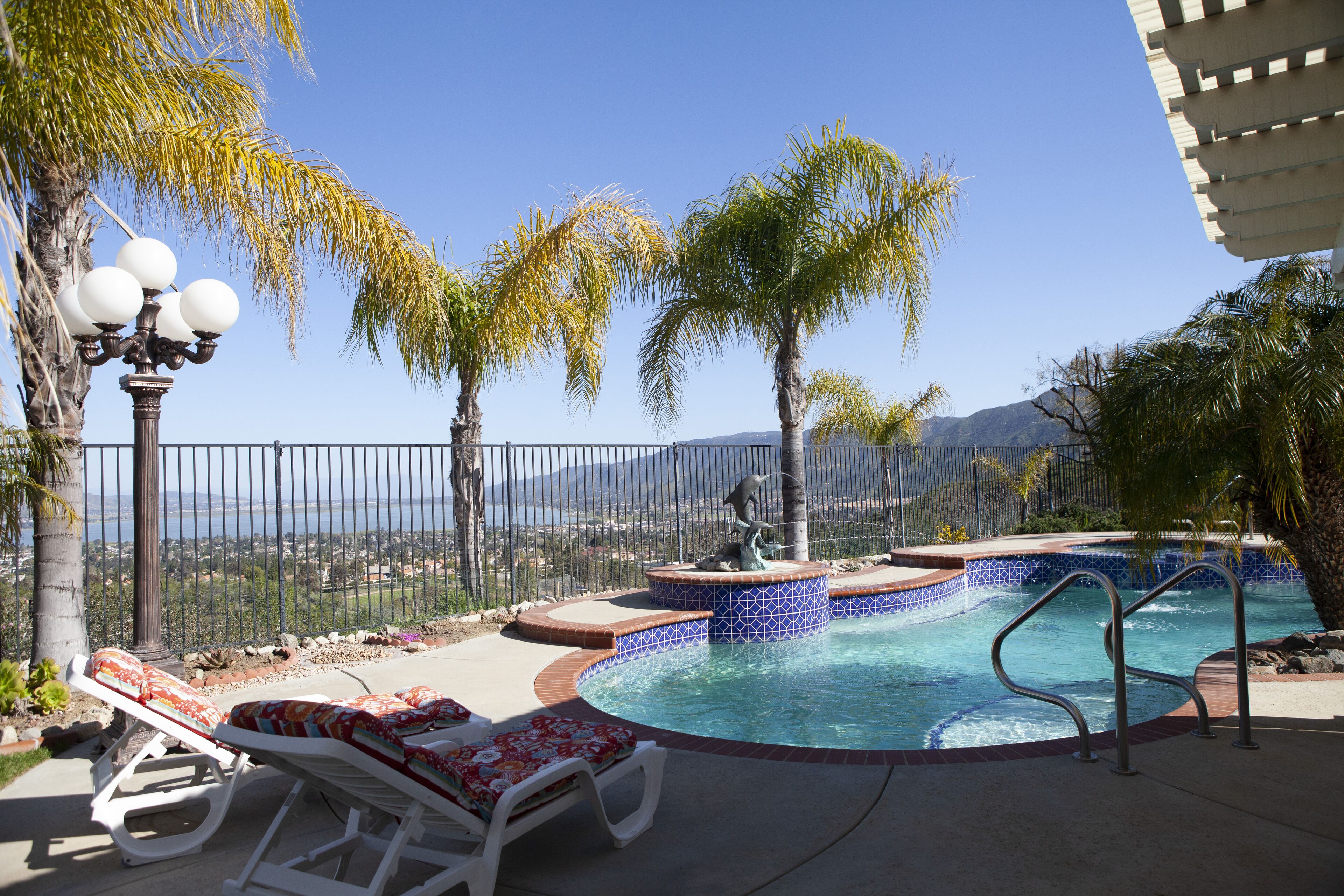 Ultimate Work-Life Balance in Our LakeView Home with Pool