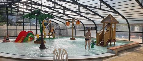 Indendørs pool, udendørs pool