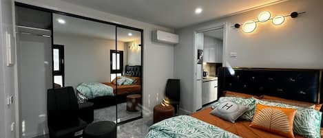 1 bedroom, free WiFi, bed sheets