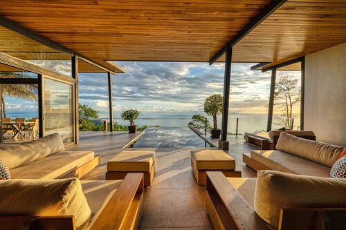 Architectural Oceanview villa HR6, mind-blowing sunset, comes with Concierge