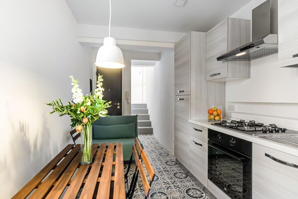 Oven, stovetop, toaster