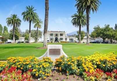 Cozy 3 Beds/2 Bath Condo - Silverado