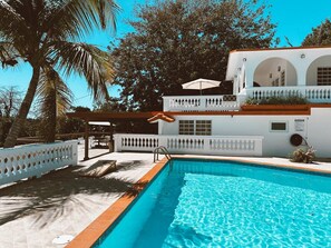 Outdoor pool - Hacienda Victoria (Vieques)