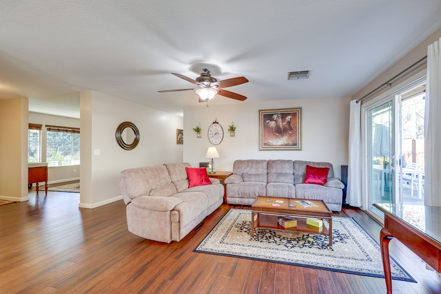 Lovely Templeton Home Near 200 Wineries! - Templeton, CA