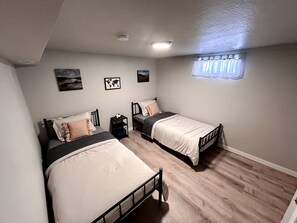 4 soveværelser, strygejern/strygebræt, Wi-Fi, sengetøj