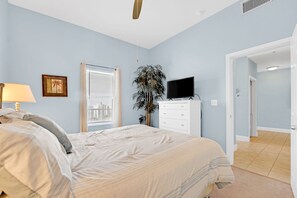 3 dormitorios, tabla de planchar con plancha, wifi y ropa de cama