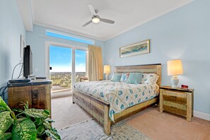 3 bedrooms, iron/ironing board, WiFi, bed sheets - Poseidon's Penthouse -3 br, high on upgrades and great resort amenities to enjoy (Panama City Beach)
