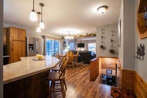 Interior - Lakeside Bliss: Ideal Rental on Potato Lake close to Downtown Park Rapids (Park Rapids)