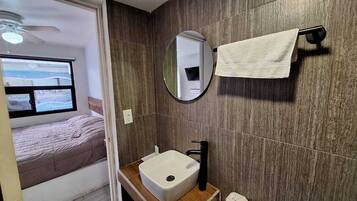 Habitación económica | Baño