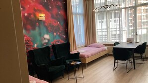 ห้องแฟมิลี่ทริปเปิล | บริเวณนั่งเล่น
