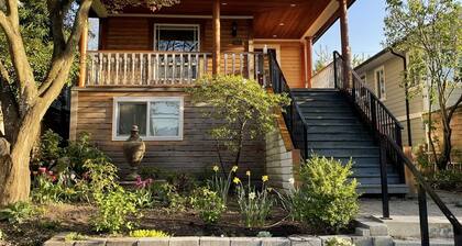 Private Suite Steps to Main St.