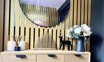 Luxury 4 Bed House, Heathrow T4, Luxe Inn
