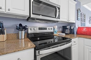 Fridge, microwave, oven, stovetop - GULF-FRONT CONDO, INDOOR/OUTDOOR POOL, BEACH ACCESS! (Gulf Shores)