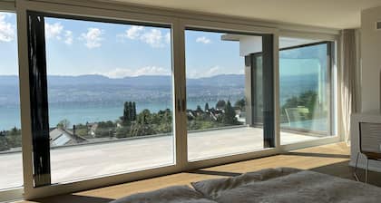 Luxuriöse Villa mit Seeblick in Zürich