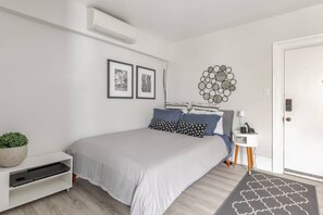 1 bedroom, desk, iron/ironing board, travel cot