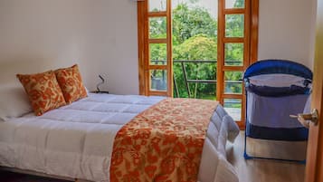 2 Schlafzimmer, Bügeleisen/Bügelbrett, Reisekinderbett, WLAN