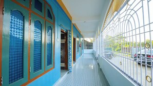Interior detail - Jungle Star Mansion (Bokakhat)