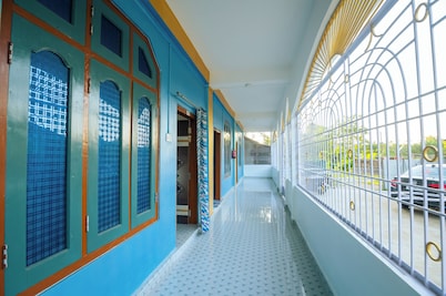 Jungle Star Mansion