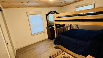 3 soveværelser, strygejern/strygebræt, gratis Wi-Fi, sengetøj