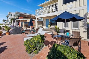 Immagine non classificata, 4 di 18, pulsante