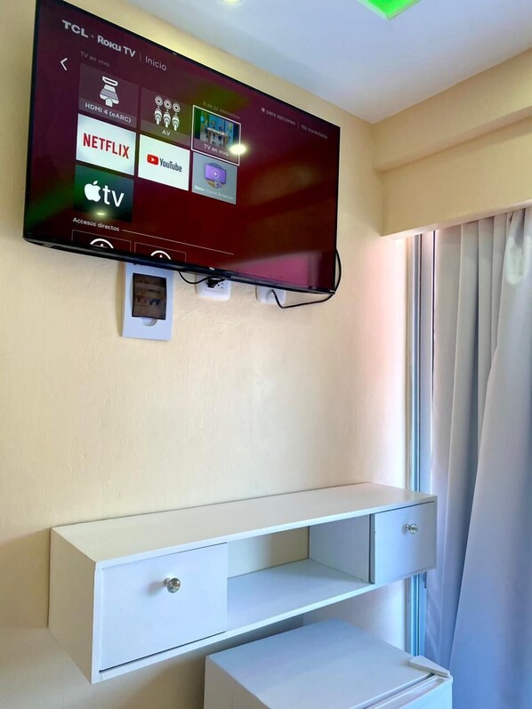 Exclusive Quadruple Room | Iron/ironing board (on request) - Hotel en Higuey (Higuey)