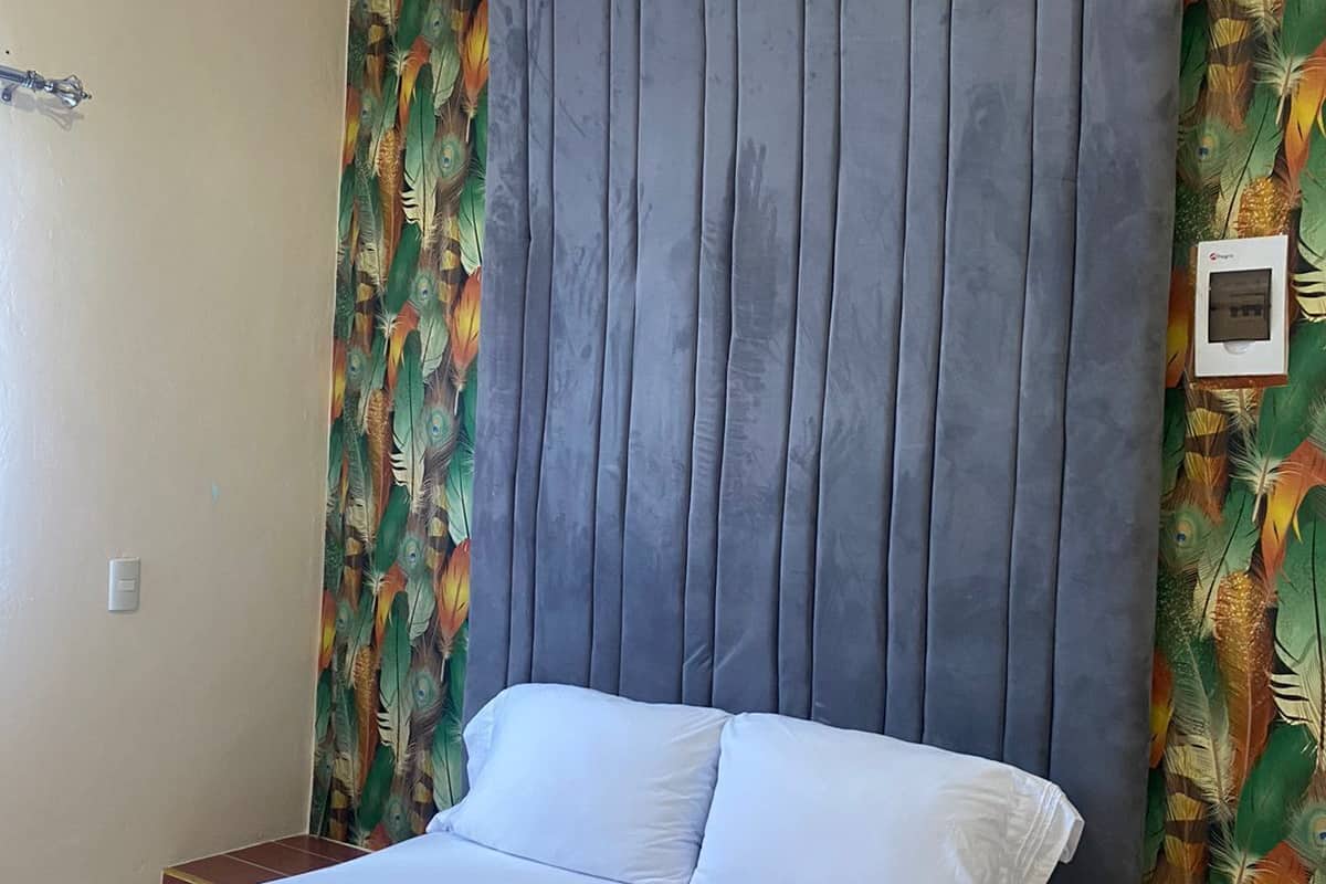 Habitación básica doble | Tabla de planchar con plancha