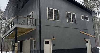 Big Chip - 1 is in the heart of the Chippewa Flowage 20 minutes from Hayward, WI