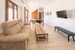 Smart TV - Apartamento Chic 2 (Frigiliana)