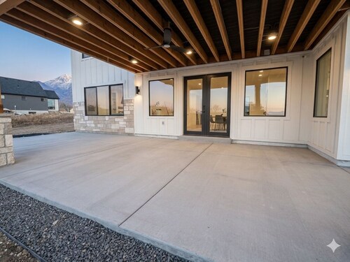 Brand new apartment, sleeps 10, IDEAL location in Utah county. High end finishes