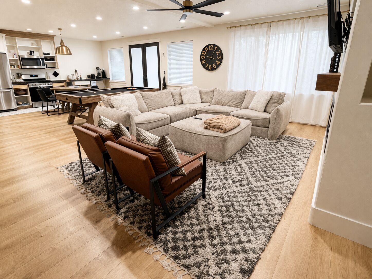 Smart TV, video games