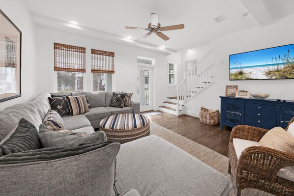 Fernseher, DVD-Player