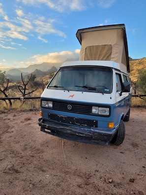 Property grounds - 1987 VW Westfalia pop top (Phoenix)