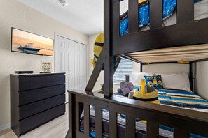 4 bedrooms, iron/ironing board, travel crib, free WiFi