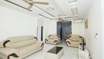 Apartment | Living area