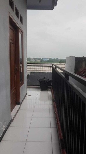 บริเวณภายนอก