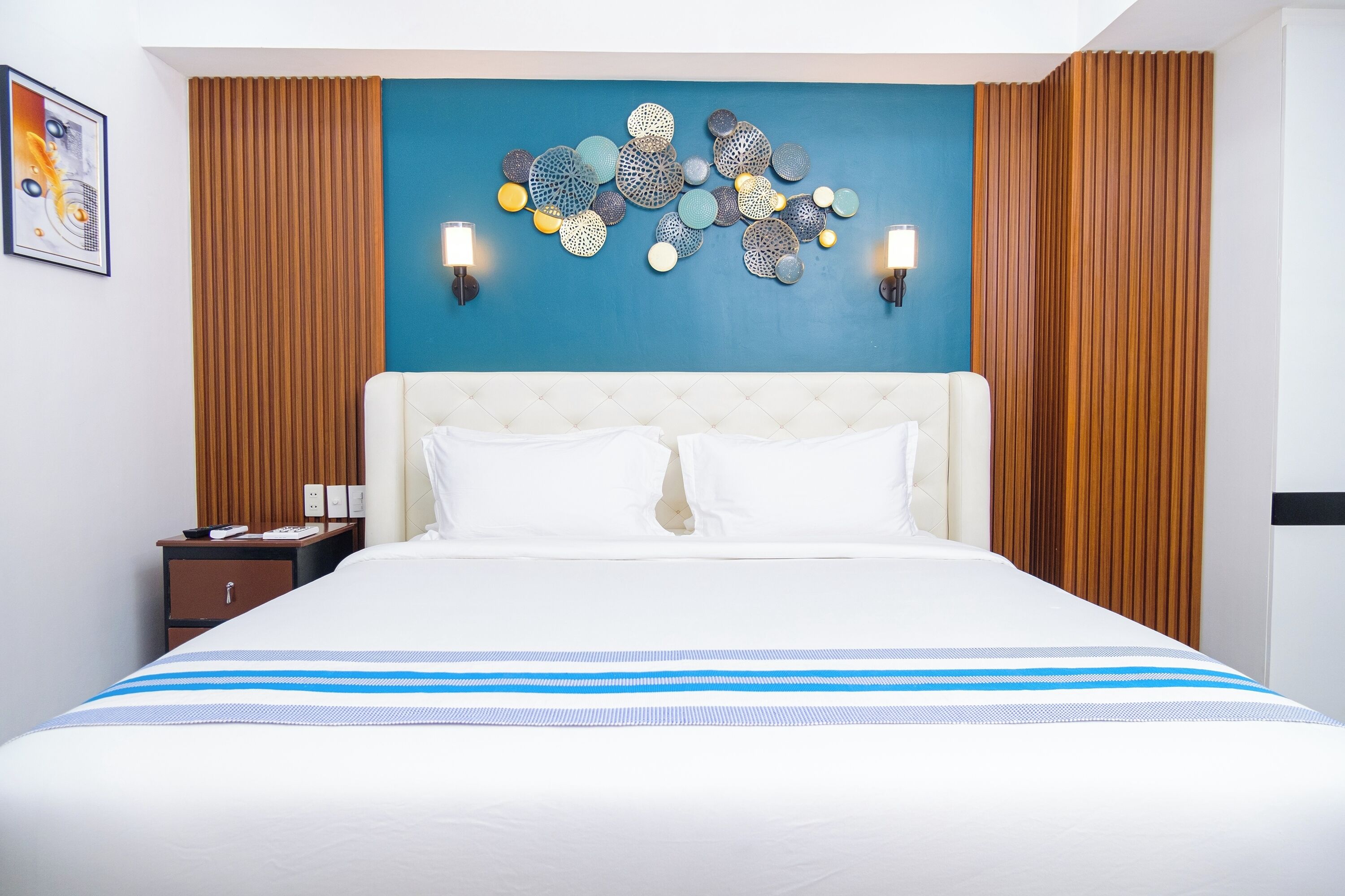 Habitación sénior | Sábanas de algodón egipcio y ropa de cama de alta calidad