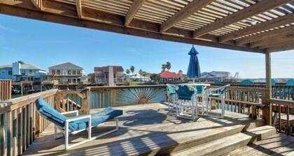 Relaxing Waterfront Home on Laguna Madre- Near Beach with Kayaking and Nature