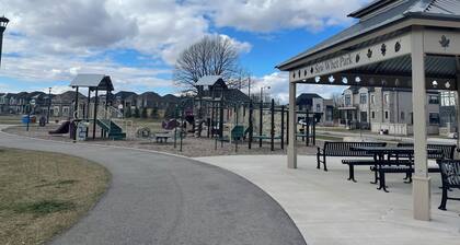 Luxury Executive Studio in prestigious Glen Abbey Oakville